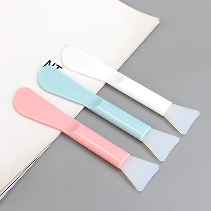Double-Ended Silicone Mask Brush Mixing Stick Mask Scraper Soft-Tipped Spa Tool Makeup Brush