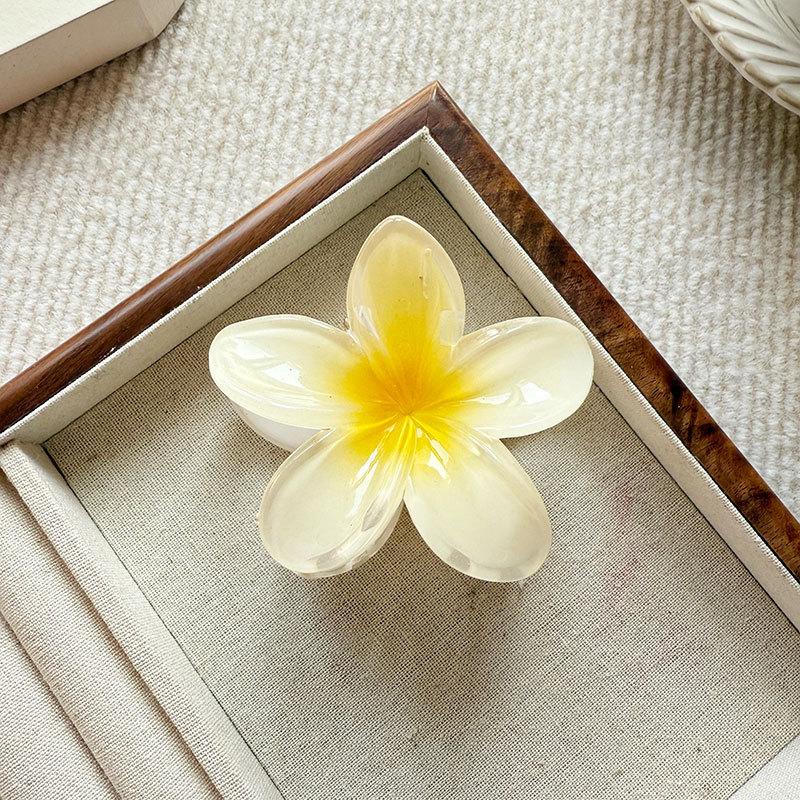 Plumeria Gradient Color Pattern Hair Clip 1pc