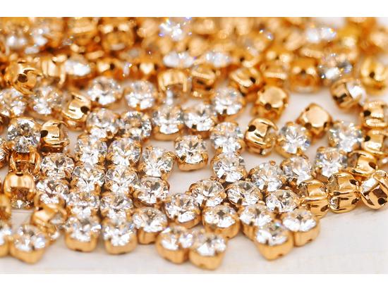 Czech Preciosa Claw Rhinestones Gold Base, PP24/31, 3mm/4mm, 20 Pieces