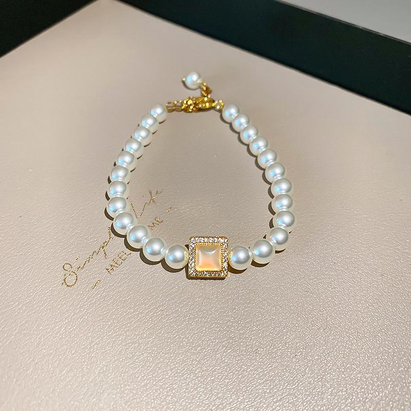 Retro Geometrický Náramek ze Sladkovodních Perel - Módní Pokročilý Design Šperků pro Ženy