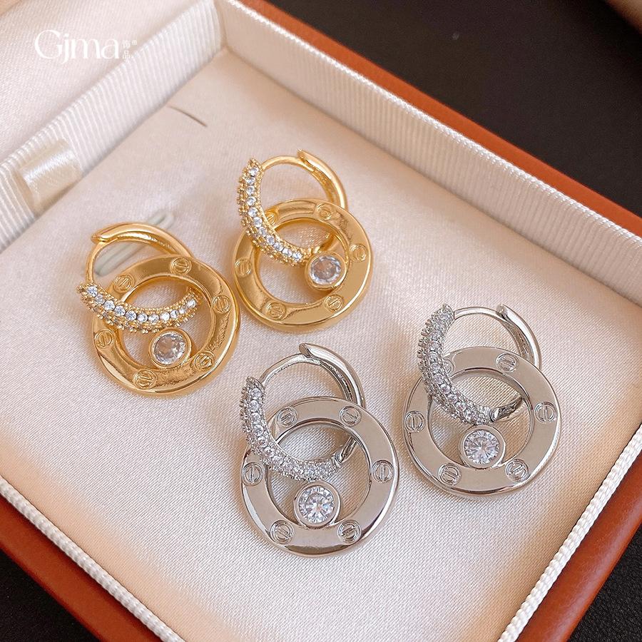 European and American simple metal wind zircon round hollow earrings ear buckles exquisite personalized earrings