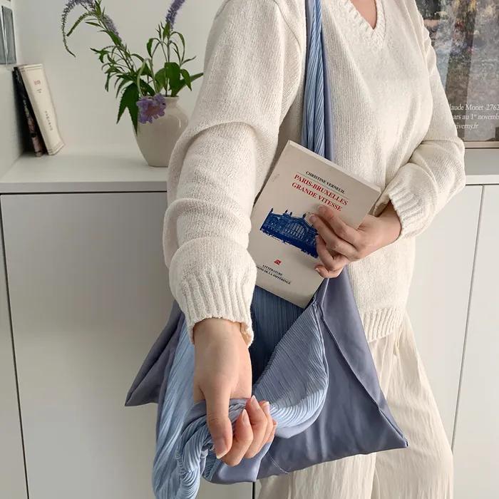 Charels Bag (Blue Berry)