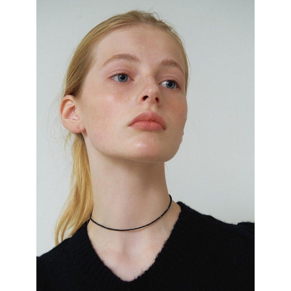 

Black Spinel Choker