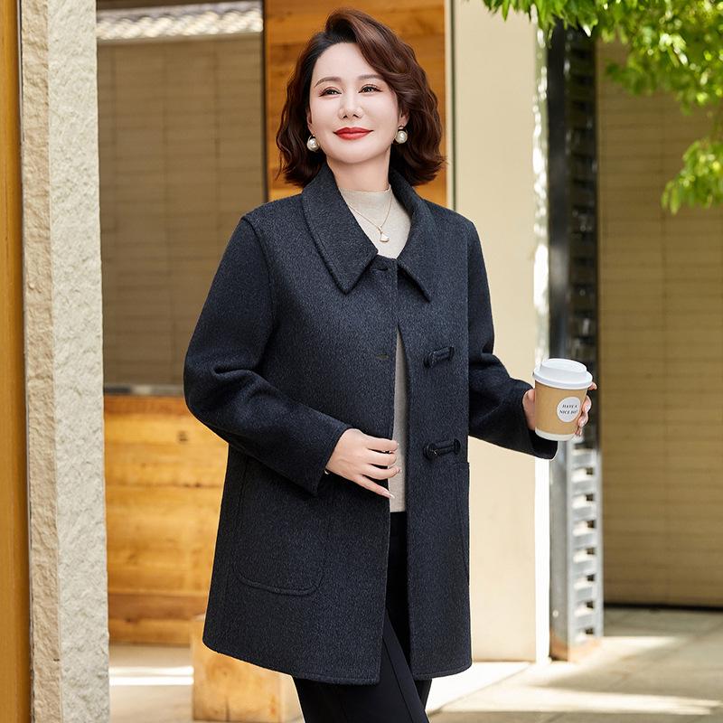 Spring/Fall 2026 Women's Jacket - Stylish Lapel Design for Middle-Aged & Elderly 