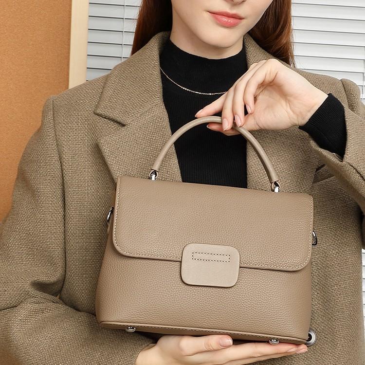 

Shell Bag New Cowhide Shoulder Messenger Bag Casual Women s Bag чорний