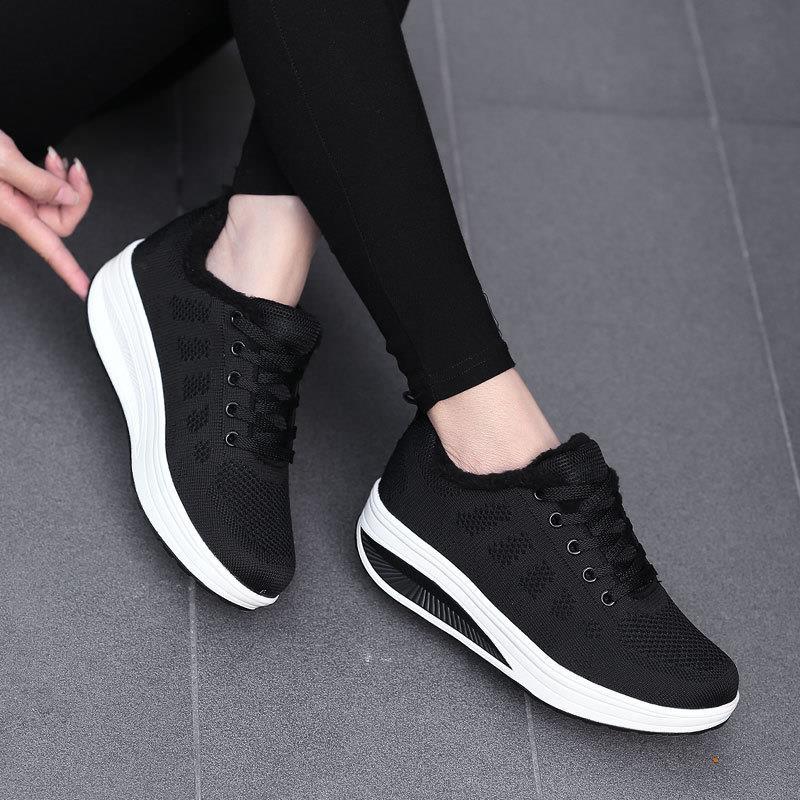Women's Winter Fleece Lined Sneakers Outdoor Lace Up Warm Sports Shoes for Women Anti Slip Casual Thickened Breathable Sneakers