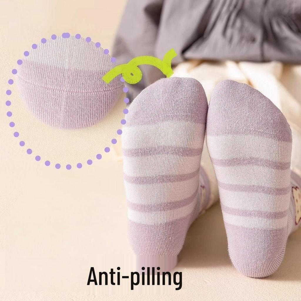 Princess Girls' Mid-Calf Cotton Socks – Cute Cartoon Design for Spring, Autumn, and Winter