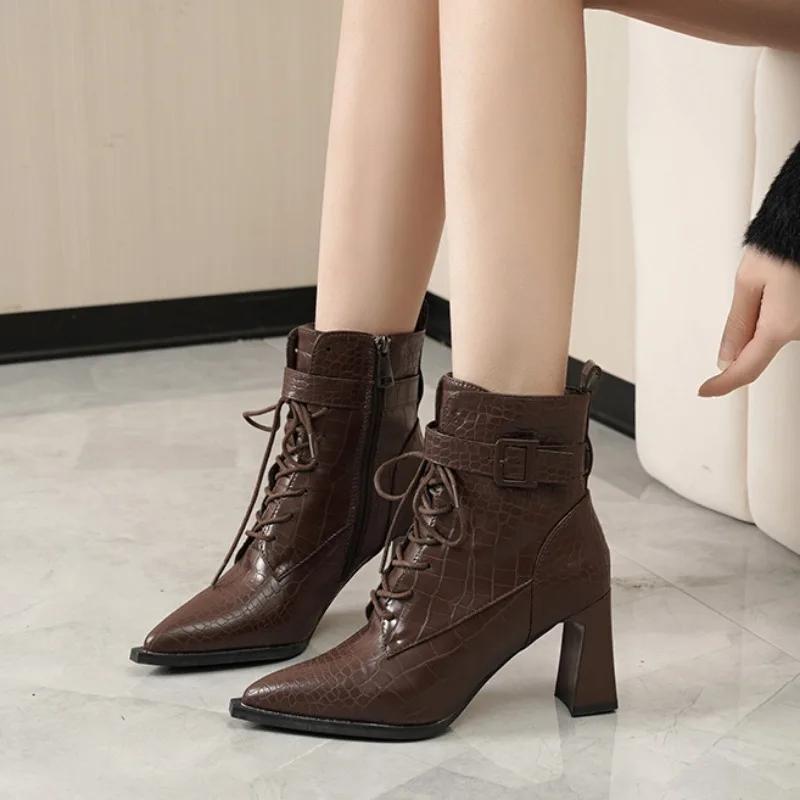 

Обувь Женская 2024 Мода Горячие Ботильоны Женские Современные Ботинки Женские Швейная Пряжка Острый Носок Высокий Каблук Боковая Молния Женская Обувь 40 коричневый