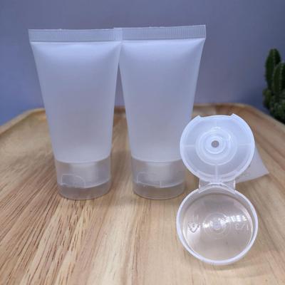 Flacone con tappo a scatto in PE per detergente viso e crema per le mani - Disponibile nei formati da 5 ml, 10 ml, 20 ml, 30 ml, 50 ml, 100 ml