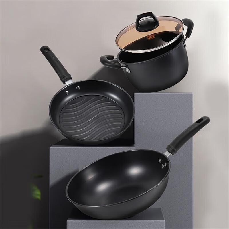Kangbach Wrought Iron 3-Piece Cookware Set