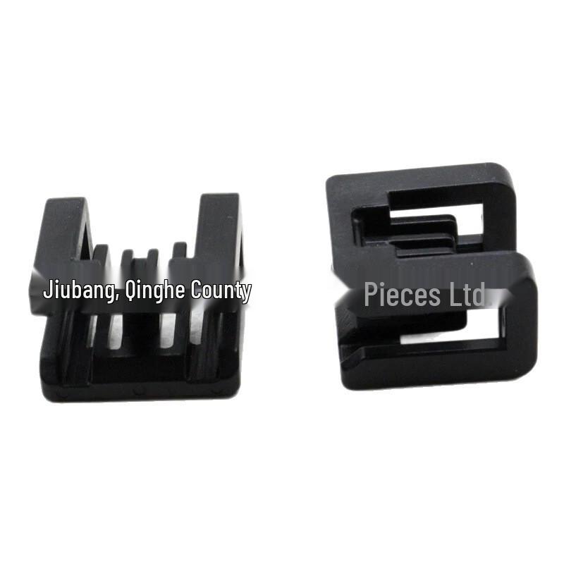 Nissan Tiida Sylphy Qashqai Wiper Trim Panel Clip 668204BA5A