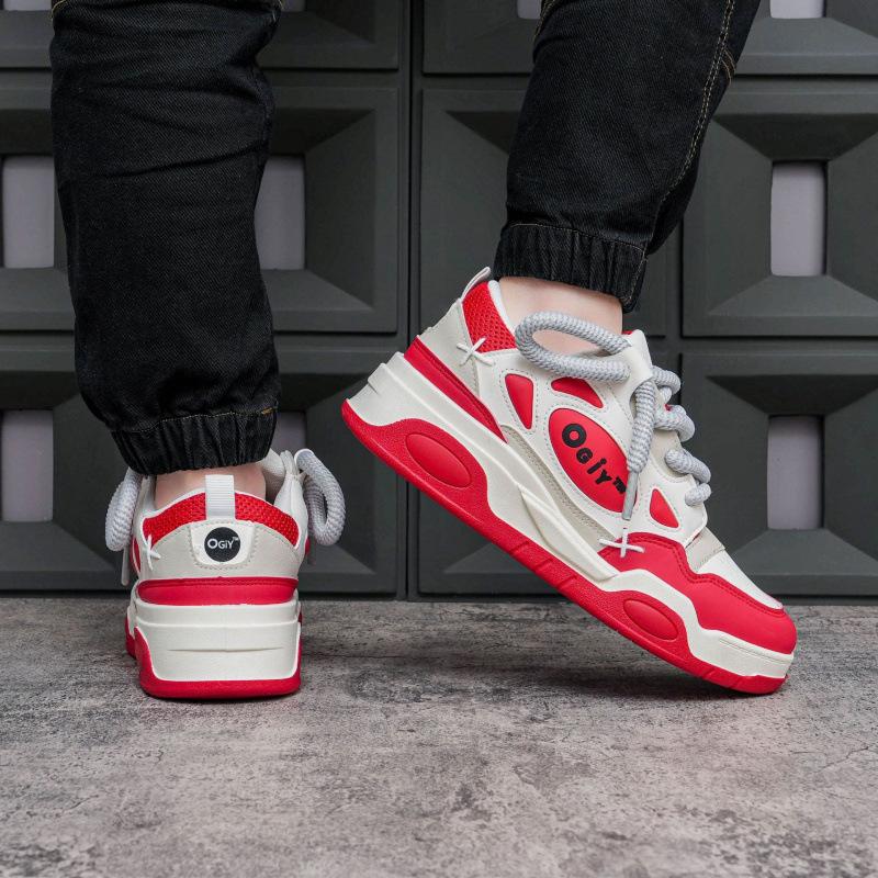 Couple soft-soled bread shoes new spring panda shoes heightening shoes casual board shoes