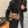 Fashion Retro Oil Wax Leather Small Bag, Female Foreign Style Underarm Small Square Bag, High-End Messenger Bag
