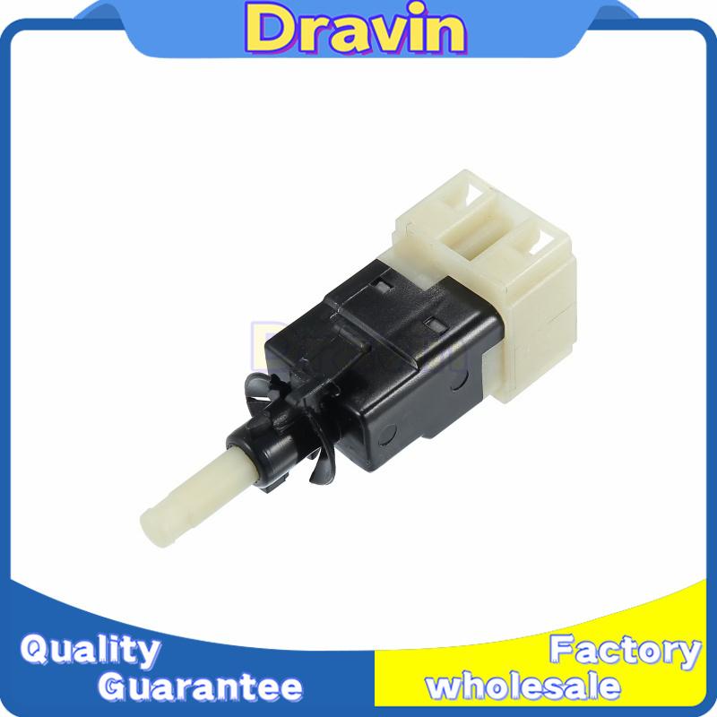 High Quality Car Brake Pedal Light Lamp Switch 0015453109 A0015456409 0015456409 for Mercedes Benz W210 W163 W203 C230 C280 E320