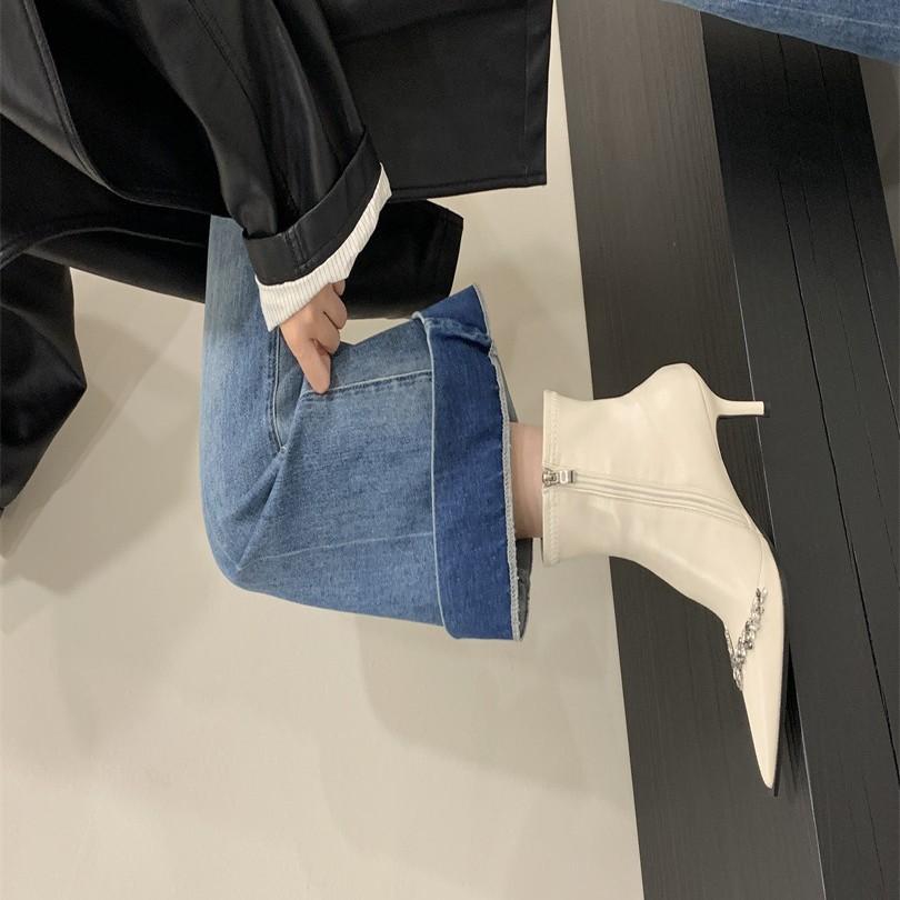 2025 New Spring and Autumn Small Fragrant Wind Pointed Head High-end Women's Short Boots Rhinestone Side Pull Show Thin Boots Temperament High Heel