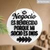 2D Flat "Mi Negocio Es Bendecido Porque Mi Socio Es Dios" 2D Flat Round Wooden Hanging Sign, Christian Business Decor, Religious Gift for
