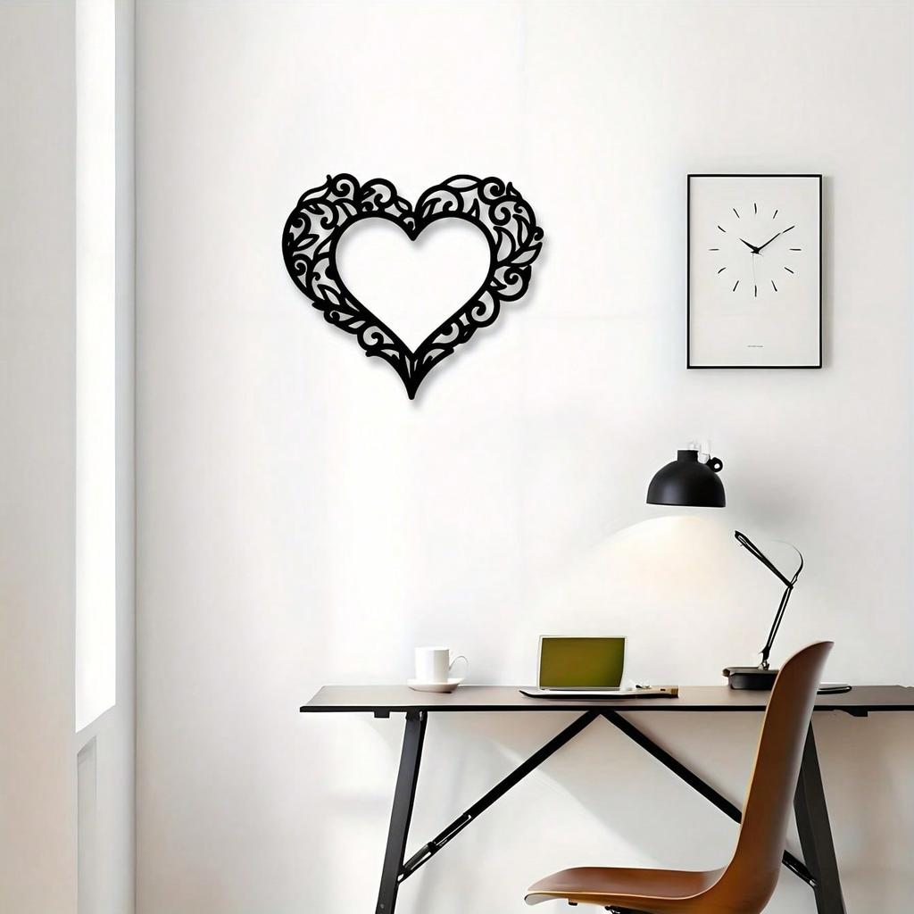Iron Heart Wall Art Elegant Flat Swirl Design Romantic Decor Home Gift