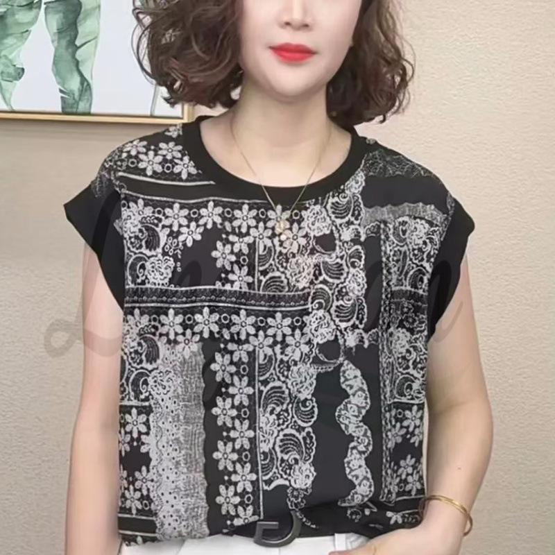 2026 Summer Casual Loose Fit Short Sleeve Round Neck T-Shirt for Young Moms