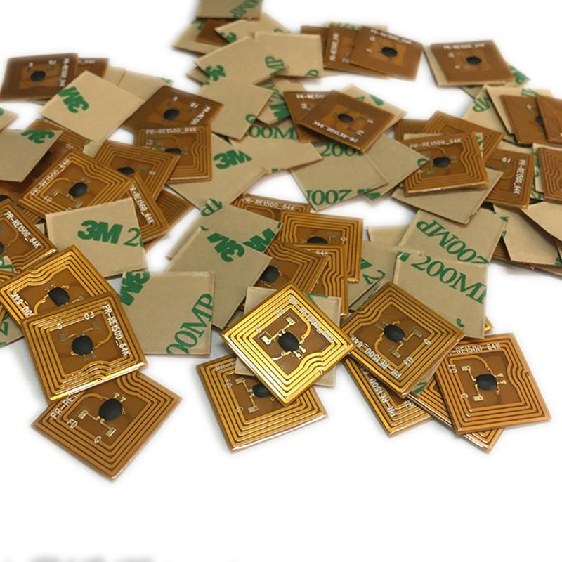 1 ks programovatelný 7 * 7 mm mikro Fpc flexibilní antikovový malý Nfc elektronický štítek Ntag213 Rfid štítek