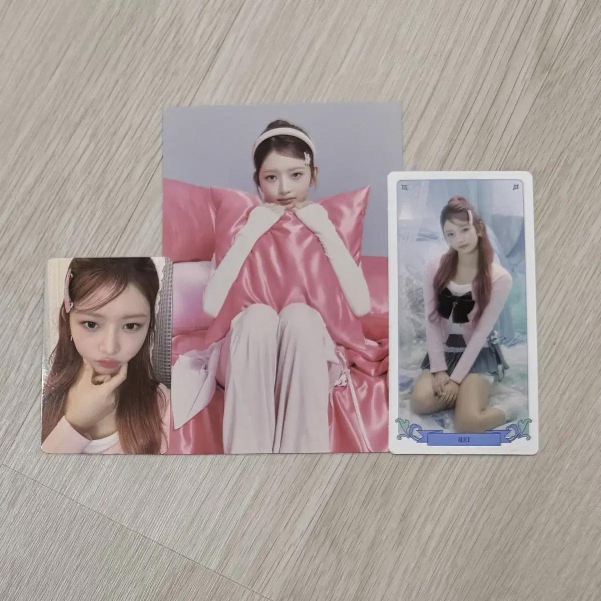 

Ive 2024 Season s Greetings Components Photocard, Postcard Ray