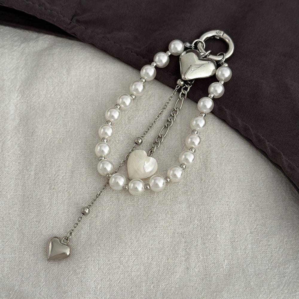 

Fashion Pearl Beaded Keychain Tassel Decoration Peach Heart Shape Bead Bag Chain Metal Pendant Jewelry Bag Accessories