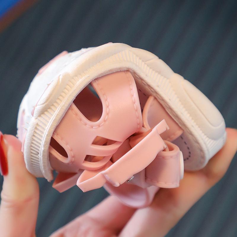 Protiskluzové Měkké Spodní Dětské Sandály s Kresleným Vzorem pro Dívky