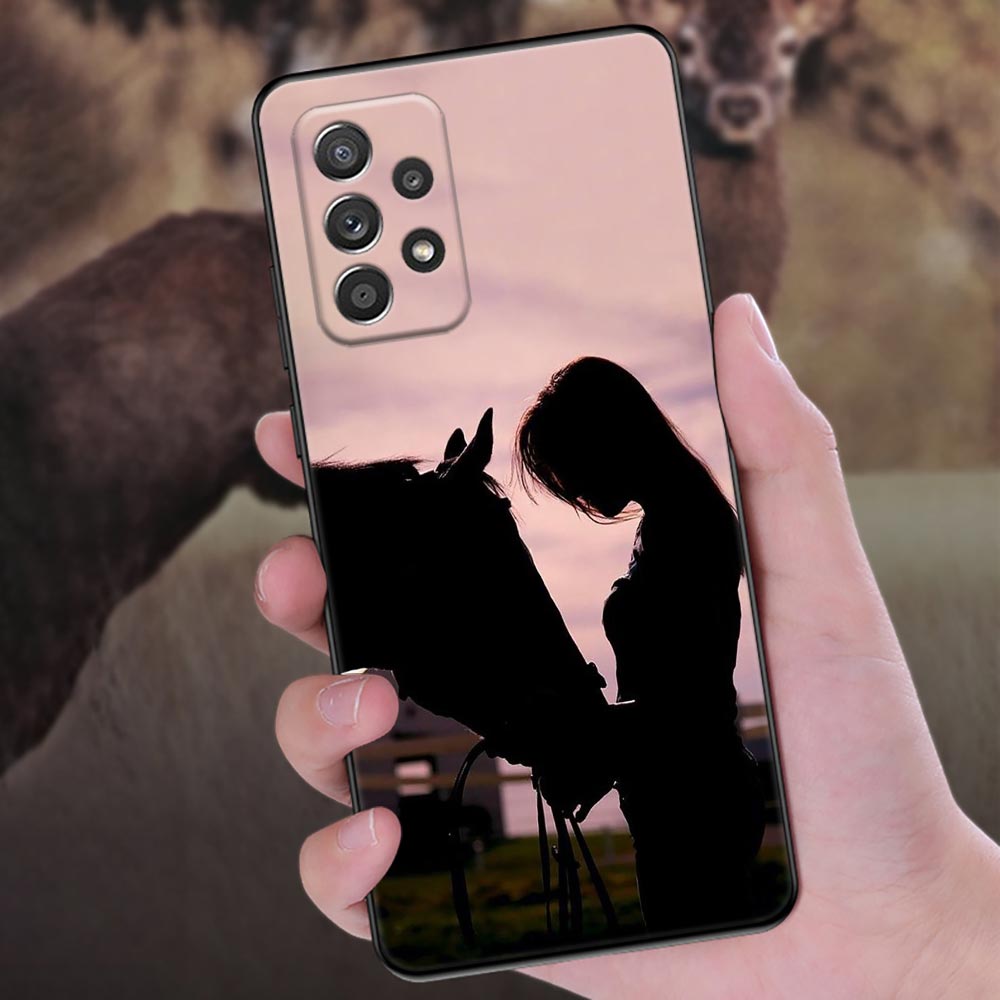 

Чехол с рисунком Девушка-лошадь Животные Черные лошади для Samsung Galaxy A56 A55 A36 A26 A16 A54 A52 A72 A35 A34 A25 A21S A14 A06 Мягкая крышка для телефона Samsung A06