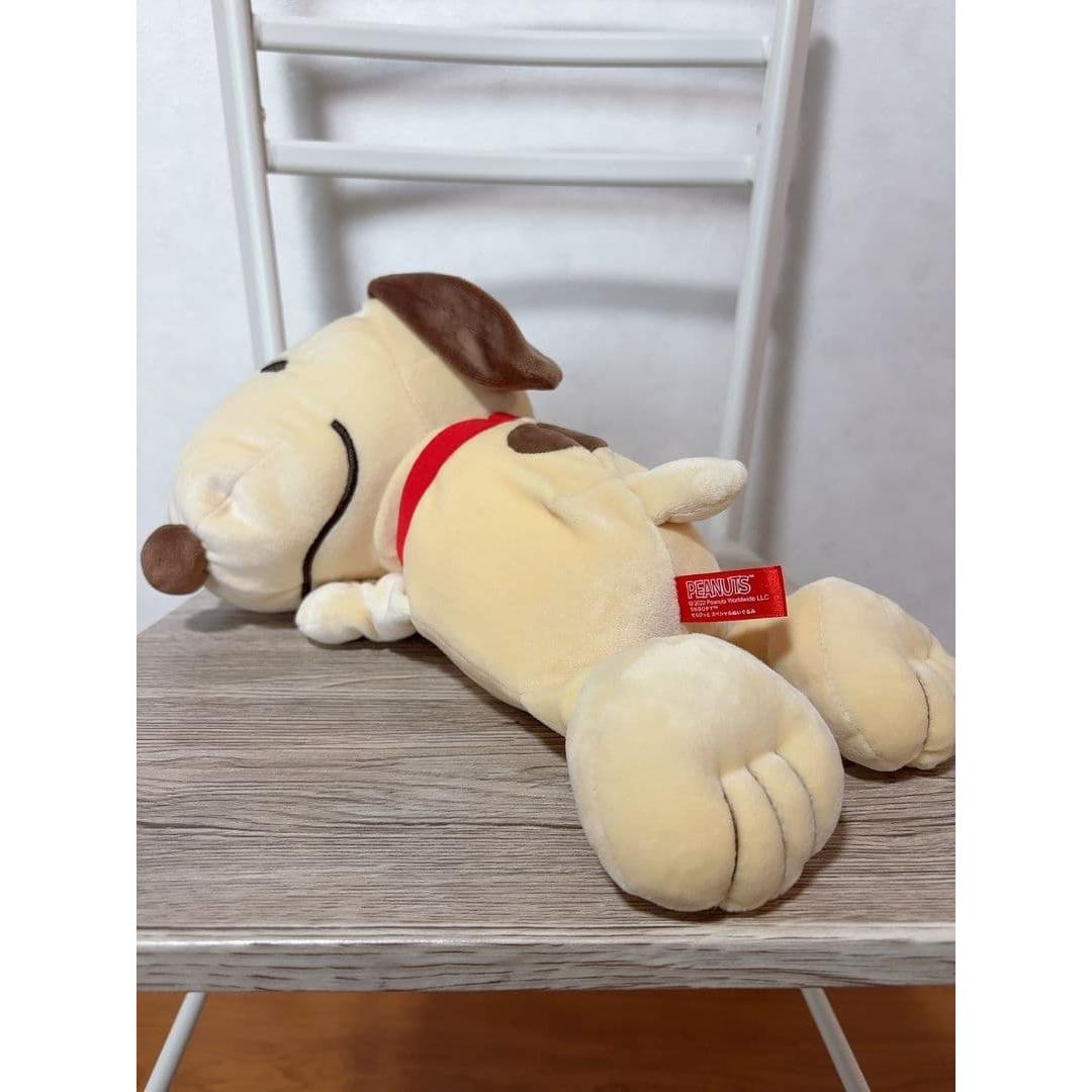 Nesoberi Snoopy stuffed toy