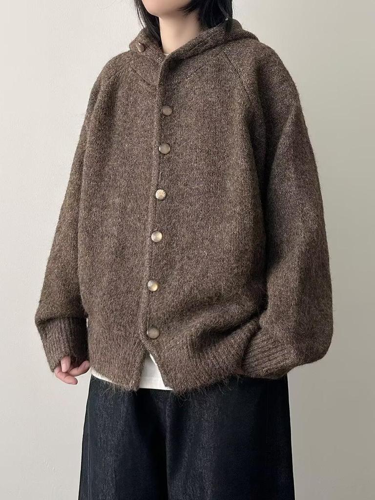 Unisex Retro Hooded Knit Cardigan: Cozy, Thick, Loose, Autumn/Winter Style Sweater