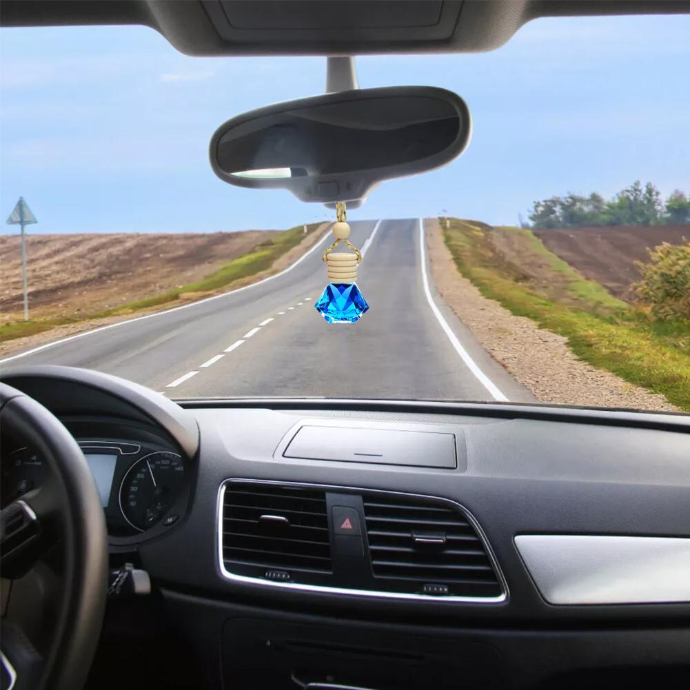 Car Perfume Pendant Include Essential Oil Air Fresheners 7ml Universal Supplies Oil Car Hanging Novelty Car Flavoring Auto Q8U0