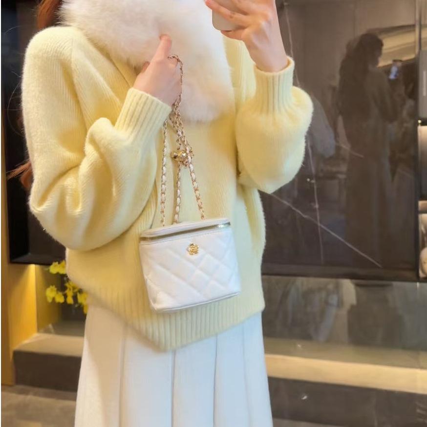 Korean 3D Flower Ribbon Sweater - Women's Autumn/Winter Fluffy Round Neck Knit Pullover