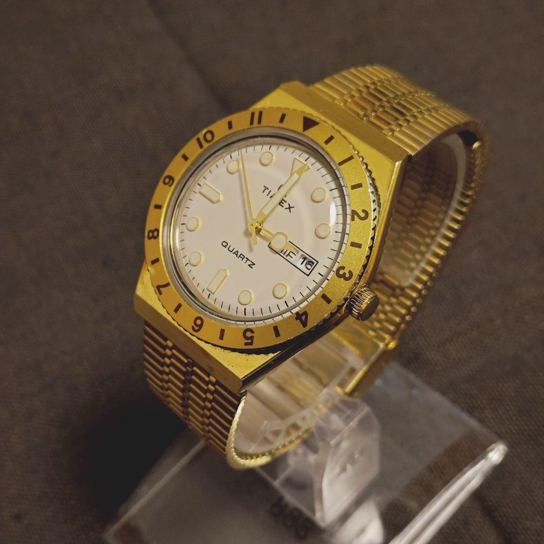 A197/Q TIMEX Gold Diver Style Quartz Men s Watch Day Date