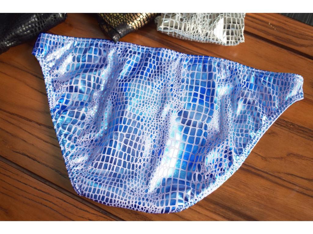 Men's Low-Waist Cartoon Triangle Briefs, Breathable European & American Design, Trendy Nightclub Style 2023