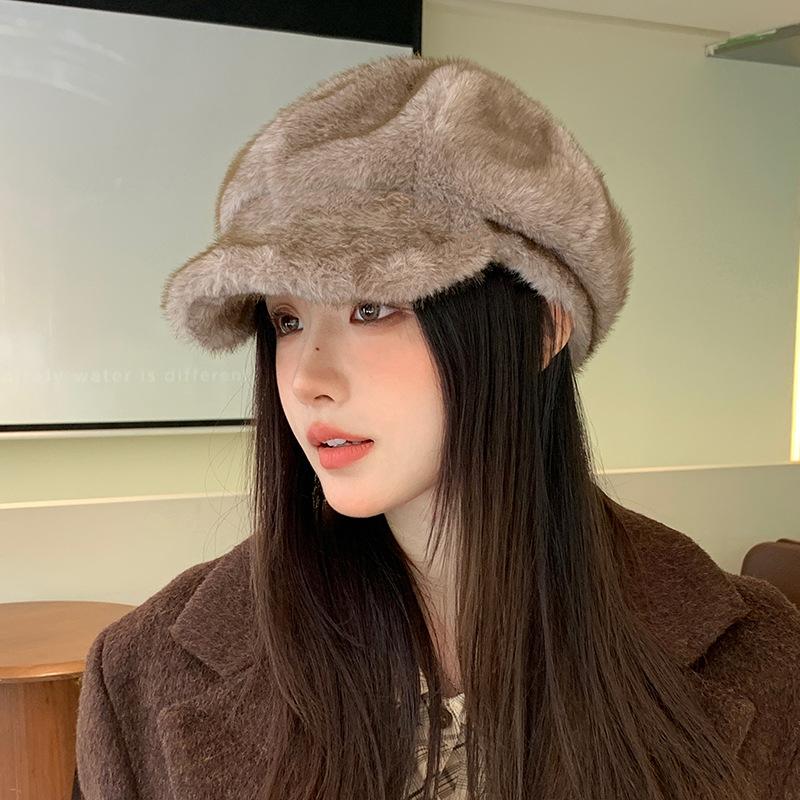 Korean Winter Hat for Women's Thickened Warm Baseball Cap Showing Face Small High end Plush Hat Fashionable and Versatile Octagonal Hat