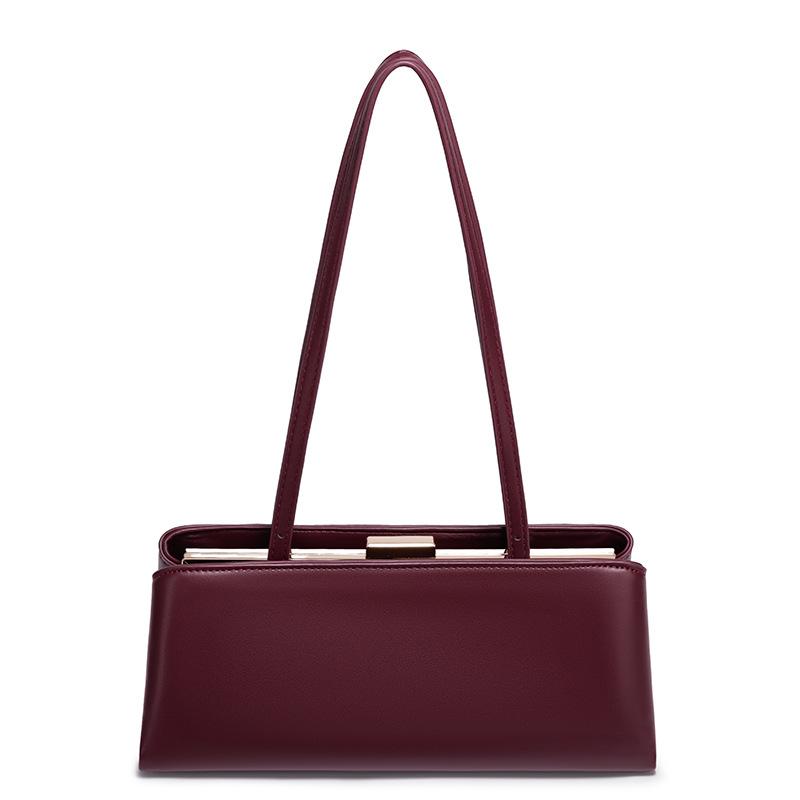 

Light Luxury Retro Texture Single Shoulder Handbag, Niche Saddle Bag, Underarm Baguette Bag