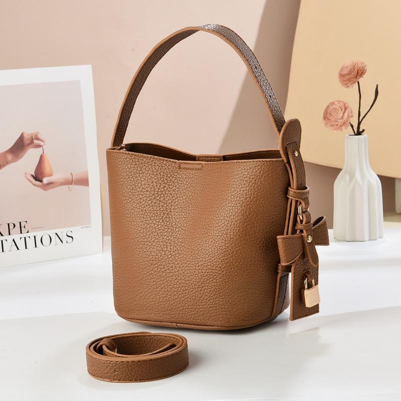 Fashion bucket bag summer new temperament shoulder messenger bag commuting shopping versatile handbag