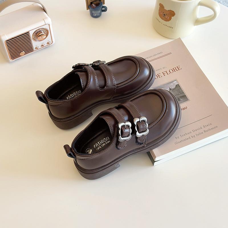 

Girls leather shoes, princess shoes, new spring children s shoes, black little girl s single shoes, British style loafers 26Inner Length16.0cm коричневый