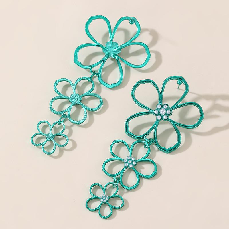 Retro Metal Floral Earrings With Butterfly Bow Design For Women