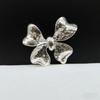 18K Gold Color-Preserving Bow Brooch Stainless Steel High-End Suit Pin Personalized Clothing Accessories