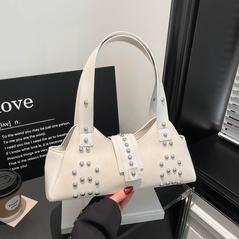 Underarm Bag PU Leather Studded Shoulder Bag for Women Rivet Punk Clutch Purse for Work Travel Shopping Trendy Hobo Purse