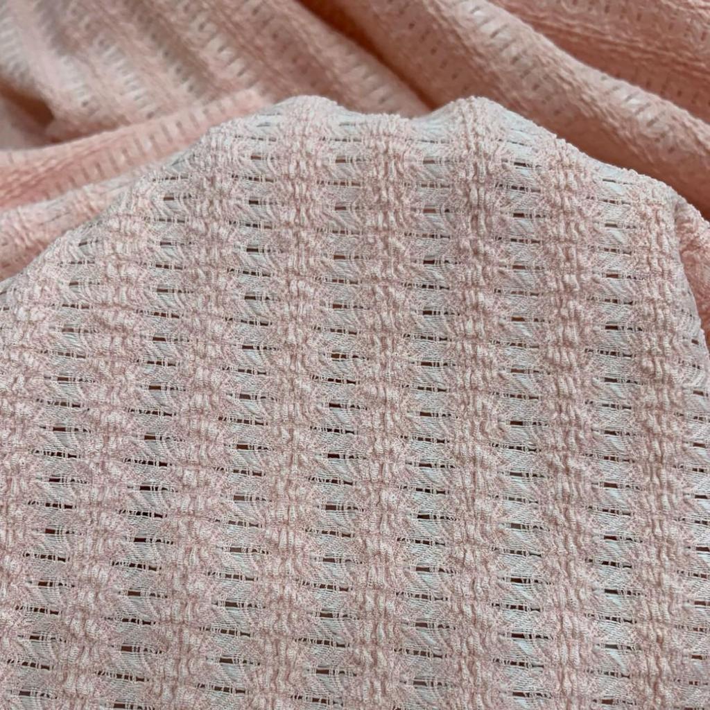 Textured Grid Bamboo Jacquard Fabric 200g: Breathable Spring/Summer Casual Shirt, Pants, Dress, Top.