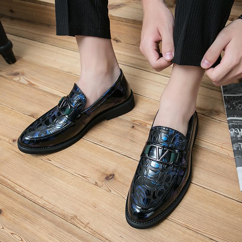 2024 Elegantes Dress Loafers with Fringe Comfy Slip on Shoes Leisure Walk Male Driving Shoes New Arrival Men's Leather Footwear