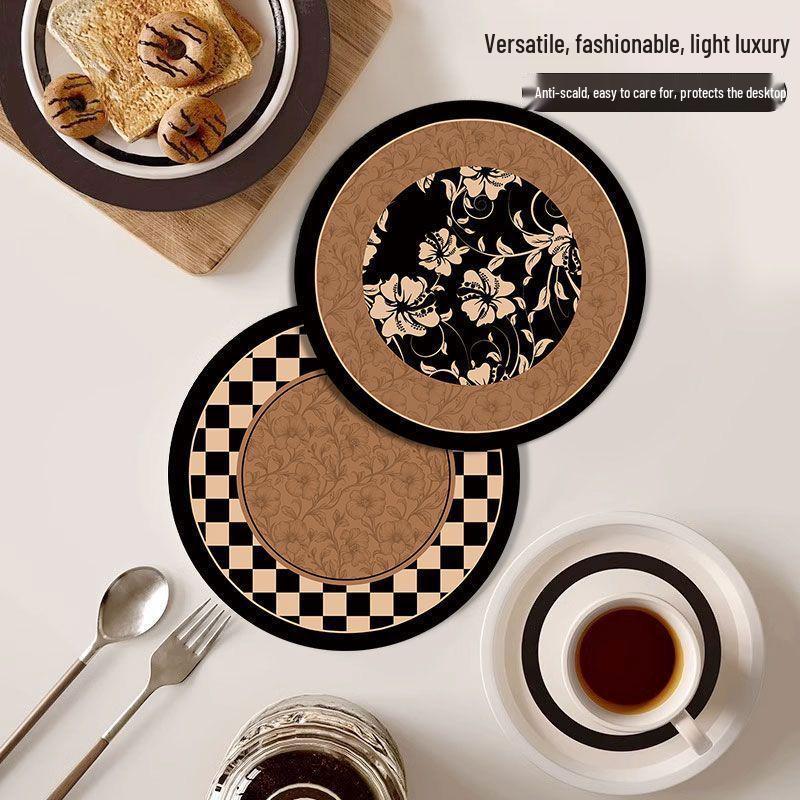 Vintage-Style Family Dining Table Insulation Pad - Round, Absorbent, Non-Slip, Anti-Scald Coaster & Mat