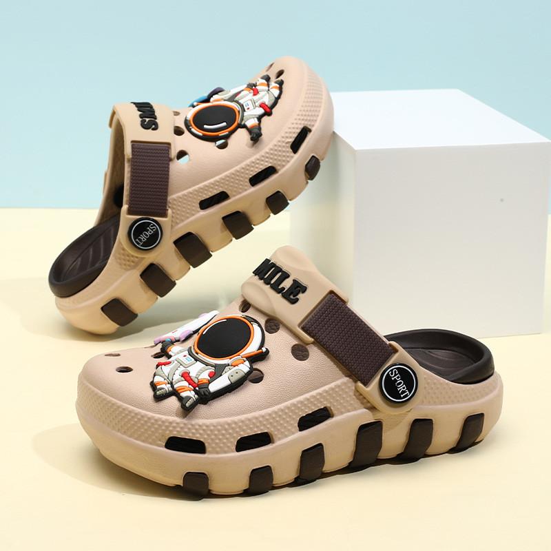 Eva Lightweight Breathable Childrens Hole Shoes For Boys Summer Casual Beach Sandals