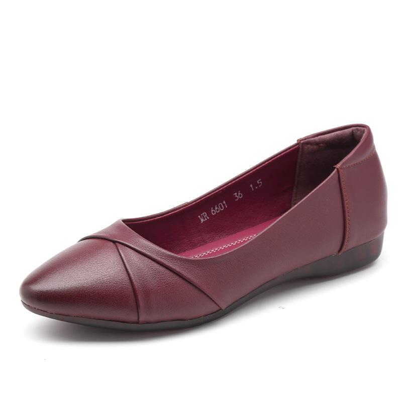 Springtime Women's Soft-soled Shoes, Genuine Leather Comfortable Flat Shoes with Shallow Openings for Middle-aged and Elderly Women