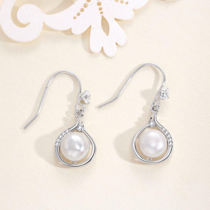 Cherish Supreme Pearl Earrings Women's Retro Elegant Fashion Versatile Light Luxury Premium Mother's Day Gift