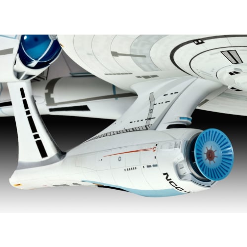 GR05721 Star Trek U.S.S. Enterprise & Latest Movie 50th Anniversary Set