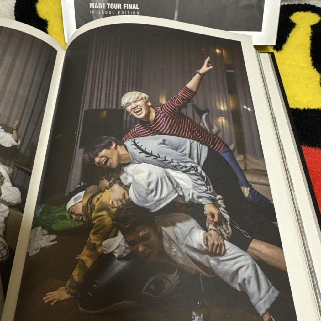 [USED] BIGBANG MADE TOUR photobook Korea limited edition with card