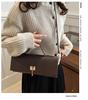 Exquisite 2025 Solid Color Casual Buckle Large Capacity Stylish Crossbody Baguette Women's Bag