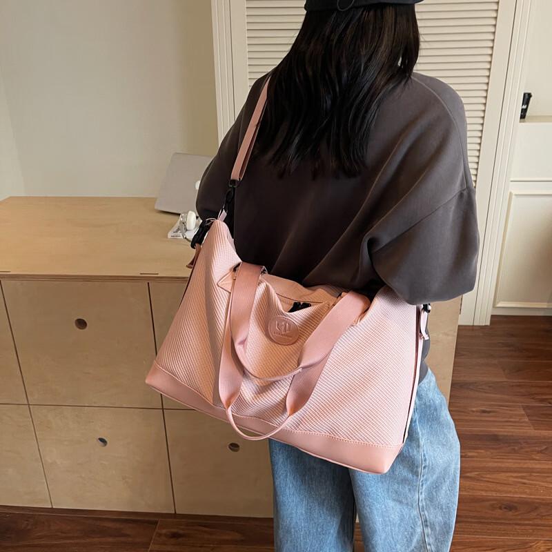 Lightweight Unisex Short-Distance Travel Duffle Bag